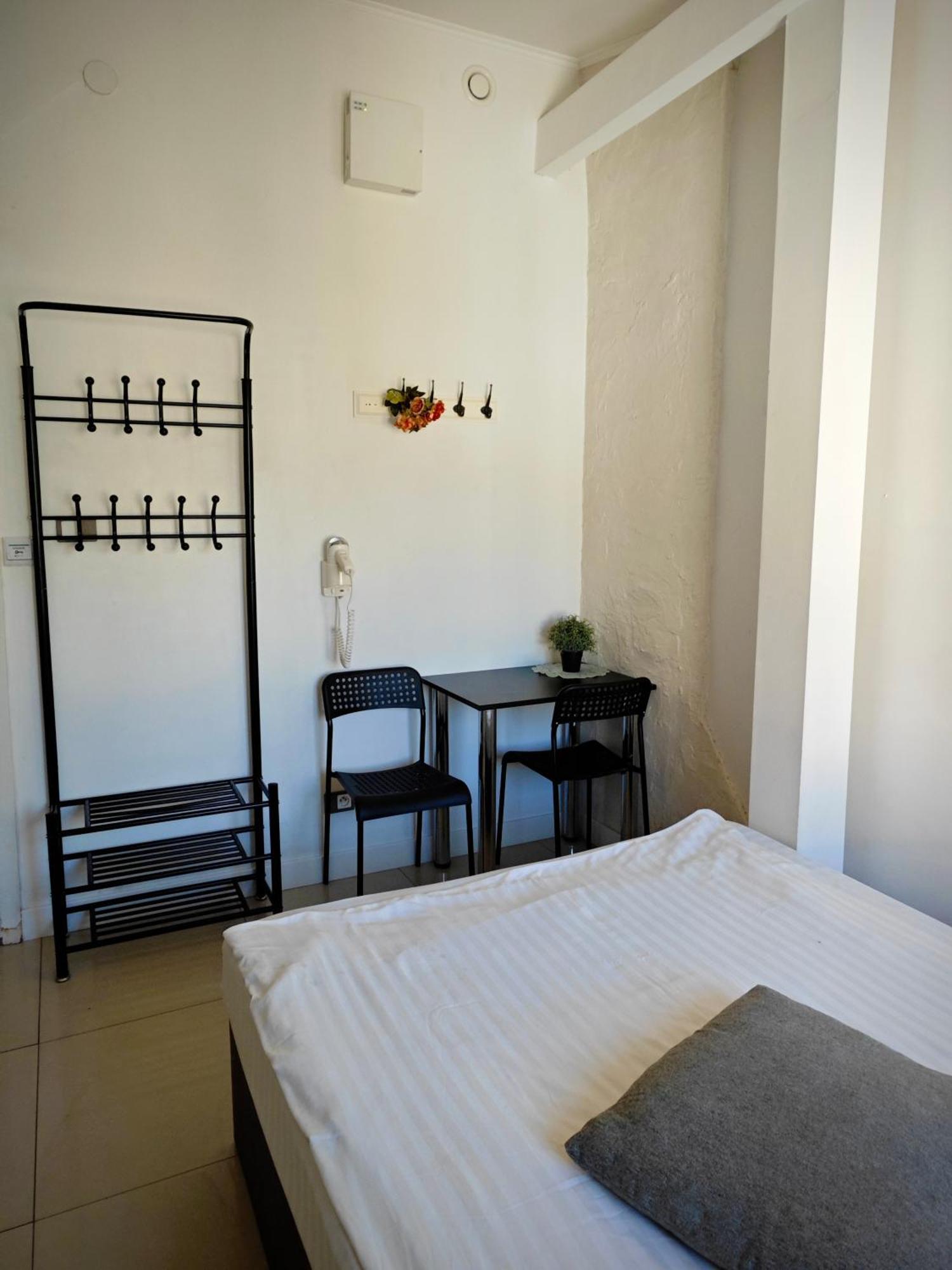 Apartamenty Wilcza - City Center Варшава Номер фото