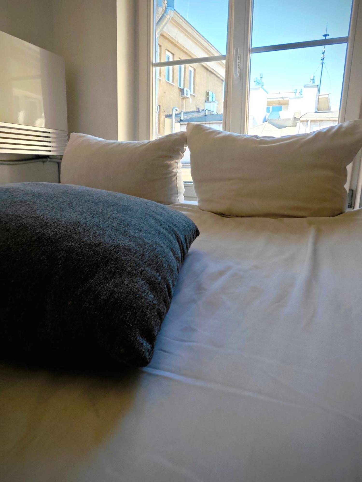 Apartamenty Wilcza - City Center Варшава Номер фото